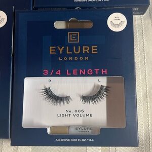 6 EYELURE LONDON 3/4 No.005 light volume total of 6 pr 5 wears each w/adhesive.